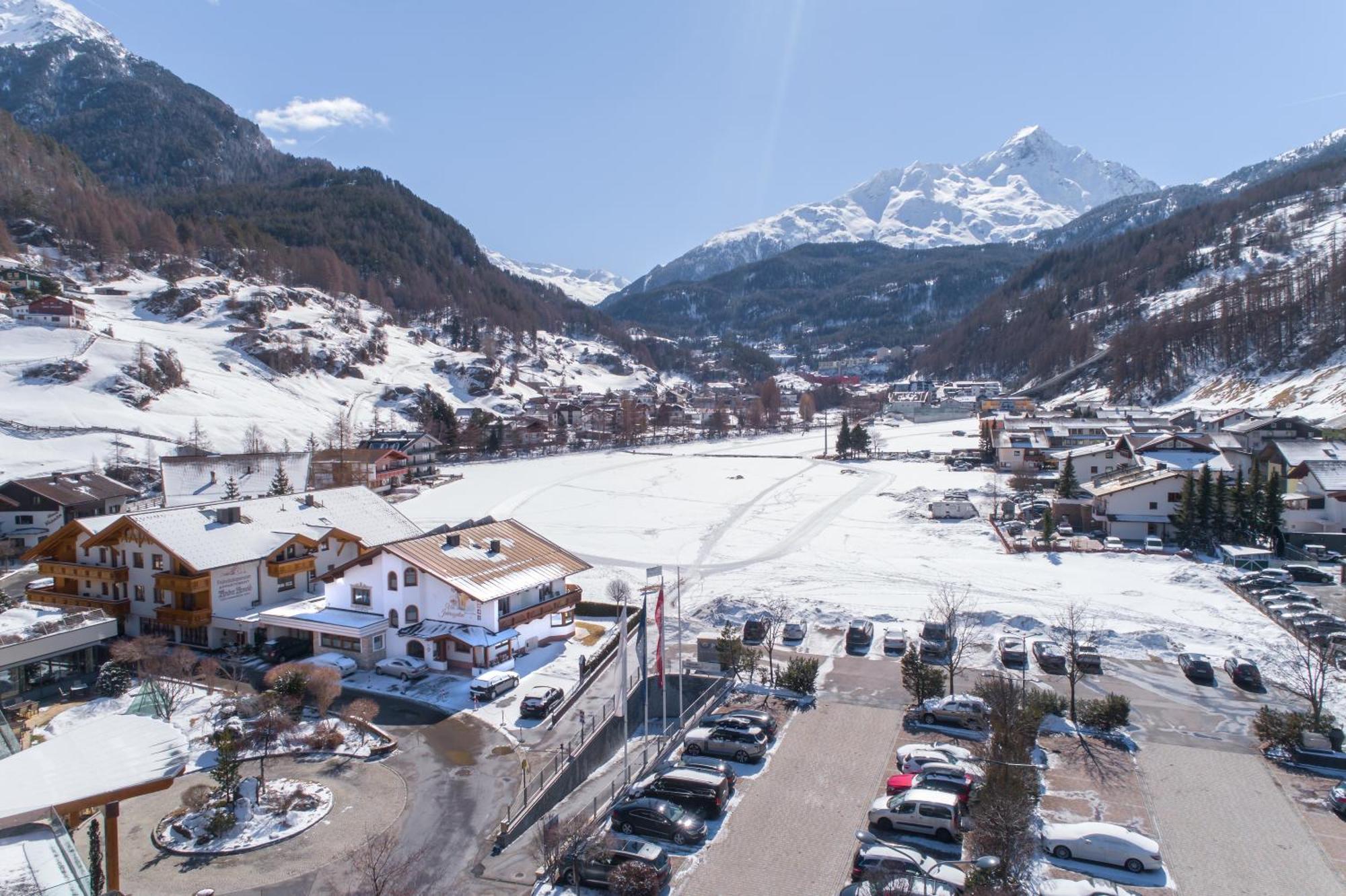 Garni Vierjahreszeiten Solden Bagian luar foto